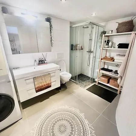 Penthouse With Unique Rooftop Terrace Leilighet